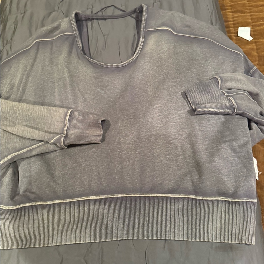 NWT - Free People sweatshirt. Size XS